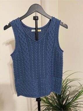 C&C California Dusty Blue Cable Knit V-Neck Sweater Vest
